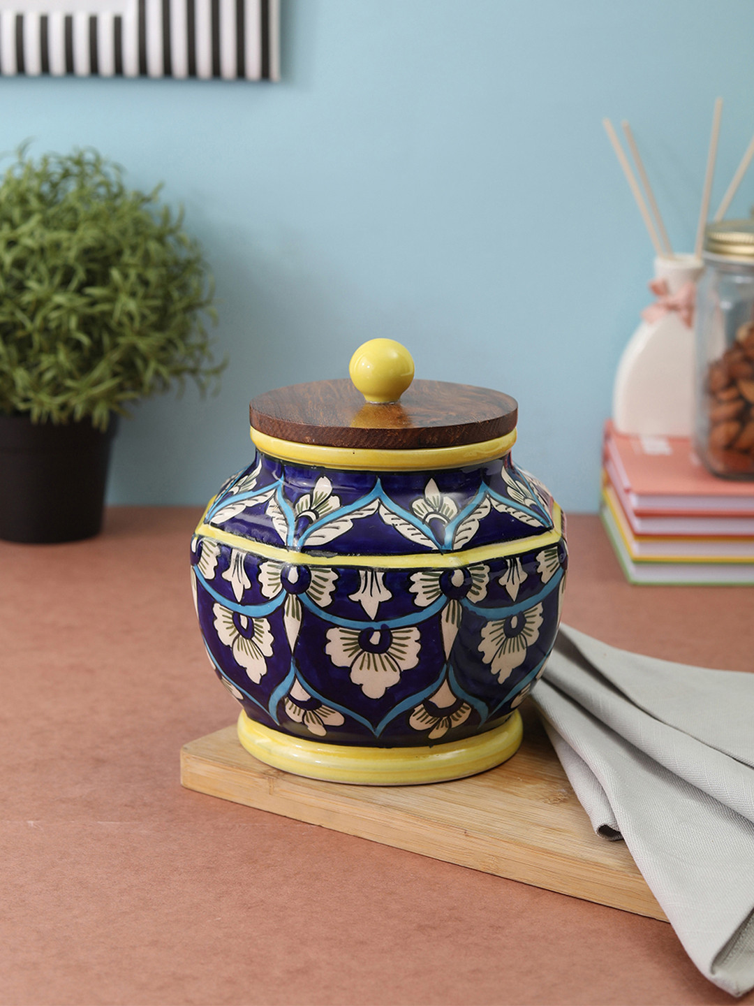 

VarEesha Blue & Brown Mughal Printed Jar With Lid