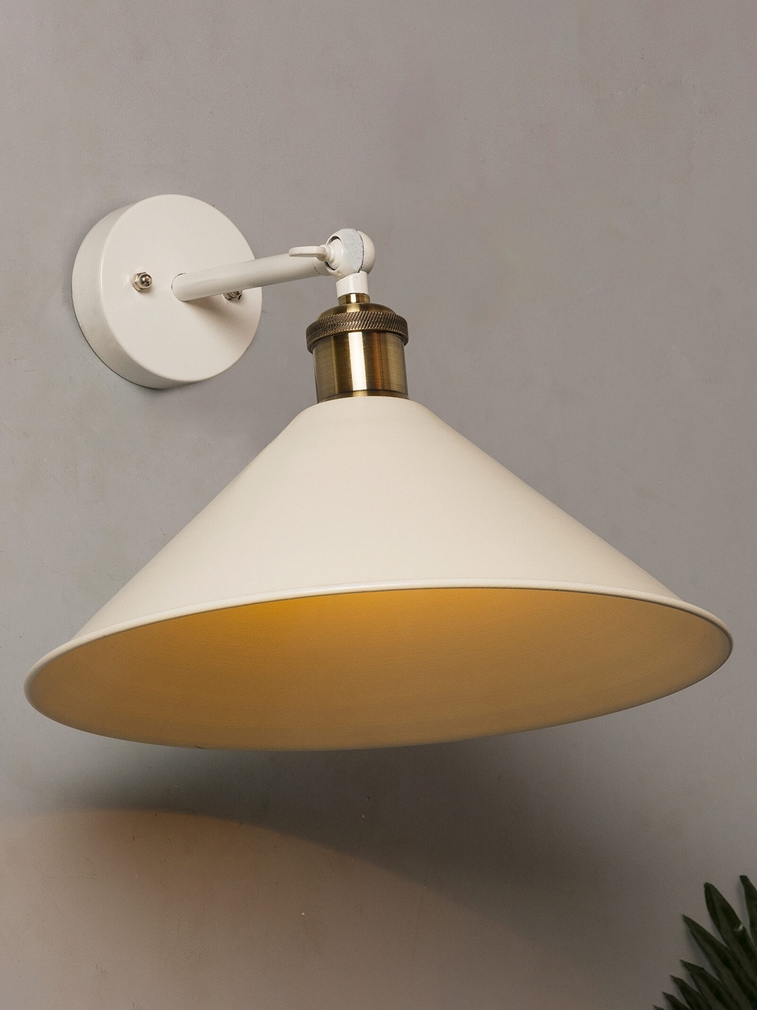 

Homesake White Solid Handcrafted Barn Cone Swing Arm Light