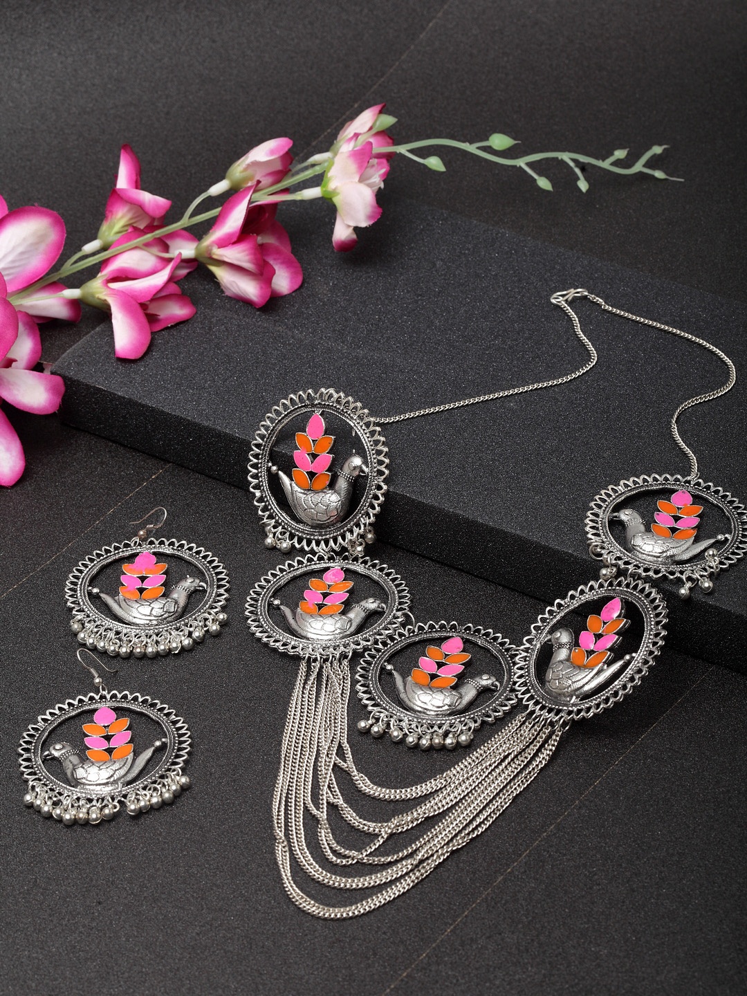

Moedbuille Women Silver-Plated Pink Handcrafted Oxidised Meenakari Jewellery Set