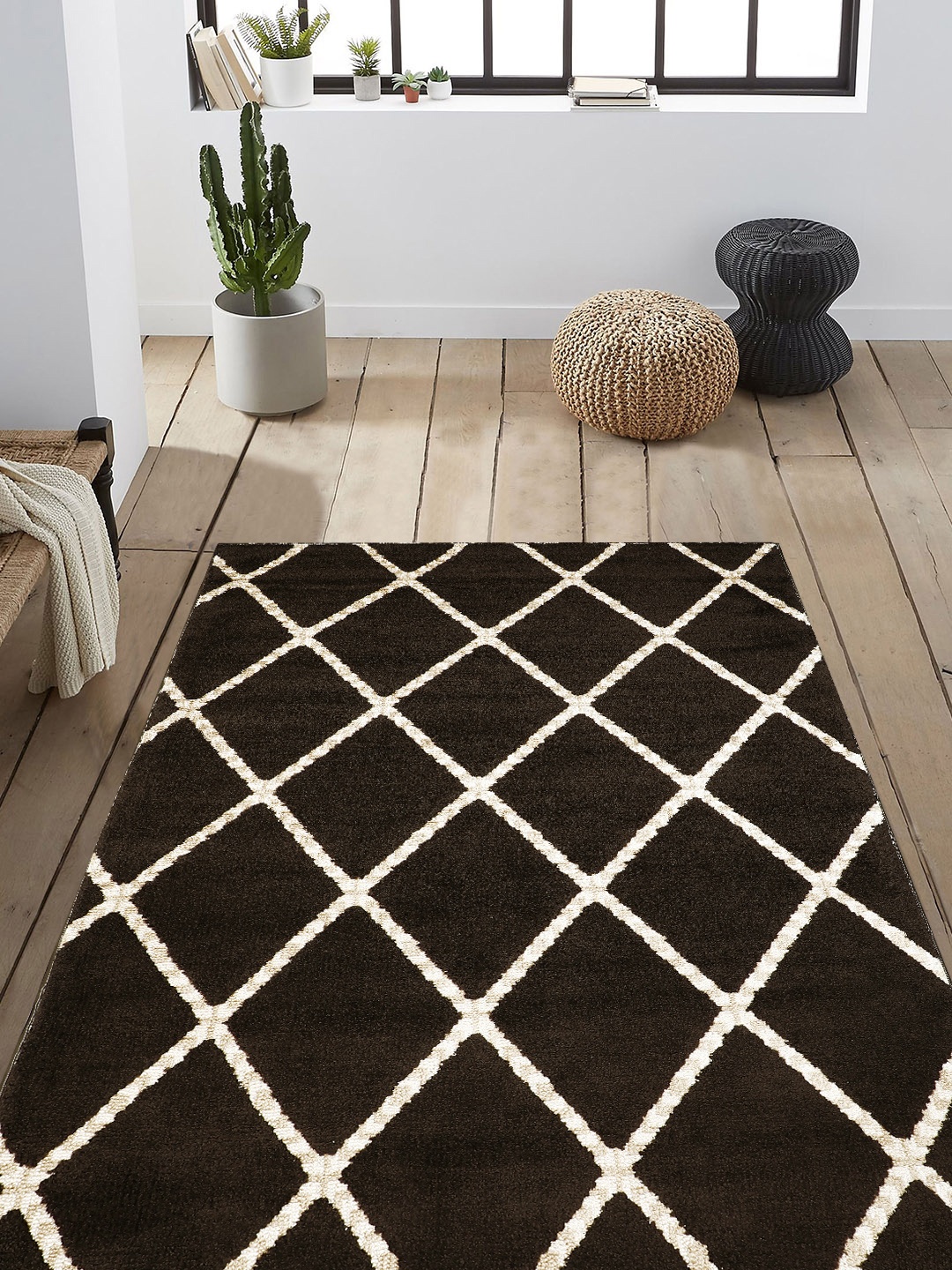 

PRESTO Brown & Beige Printed Anti-Skid Shaggy Carpet
