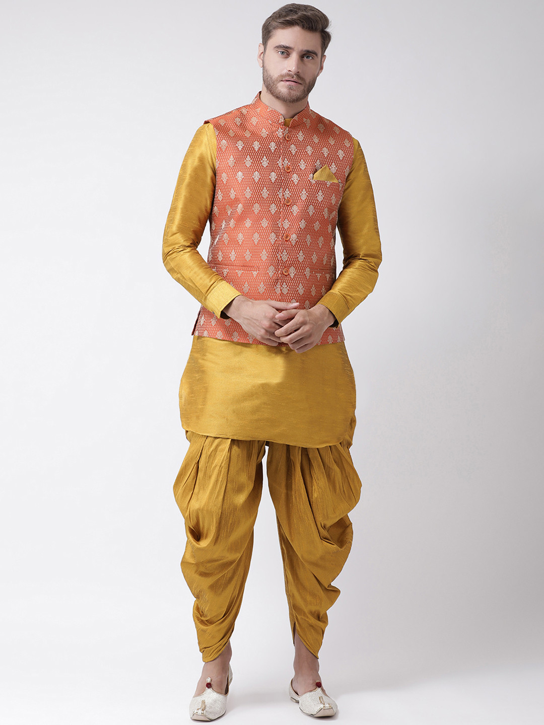 

DEYANN Men Orange & Mustard Yellow Solid Kurta Set