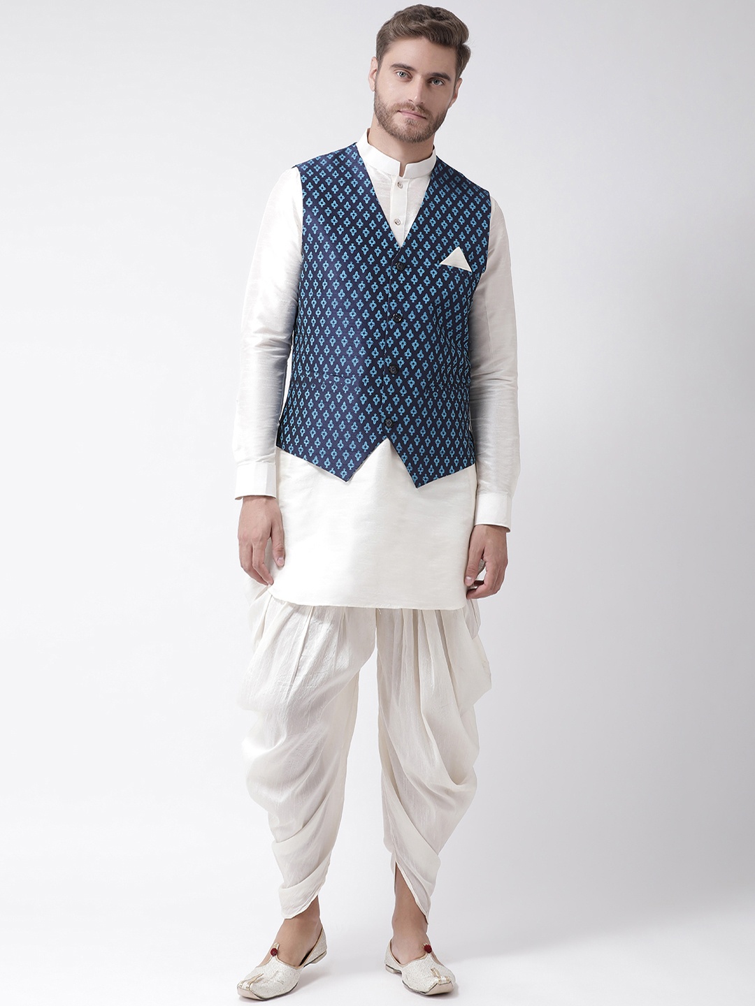 

DEYANN Men Navy Blue & White Solid Kurta with Dhoti Pants
