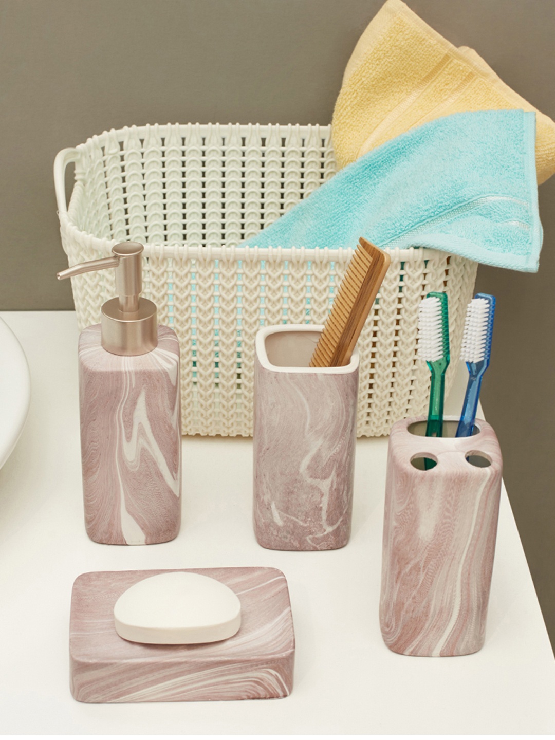 

HomeTown Set of 4 Beige Ceramic Bathroom Accessories