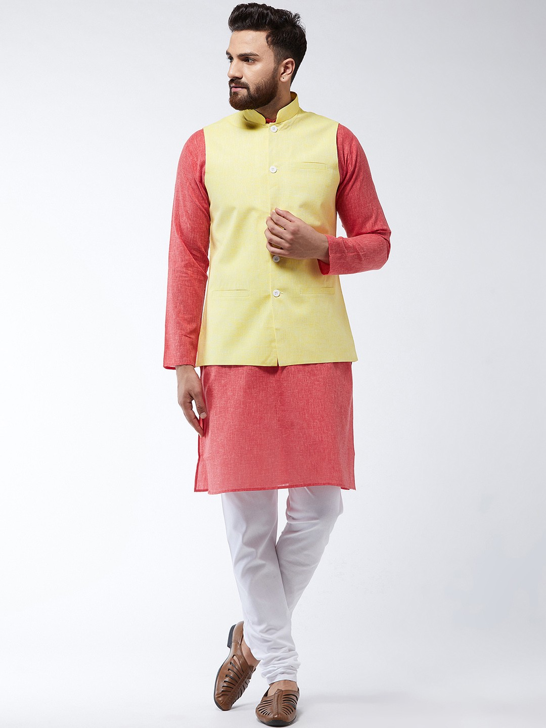 

SOJANYA Men Red & Yellow Solid Kurta And Churidar With Jacket