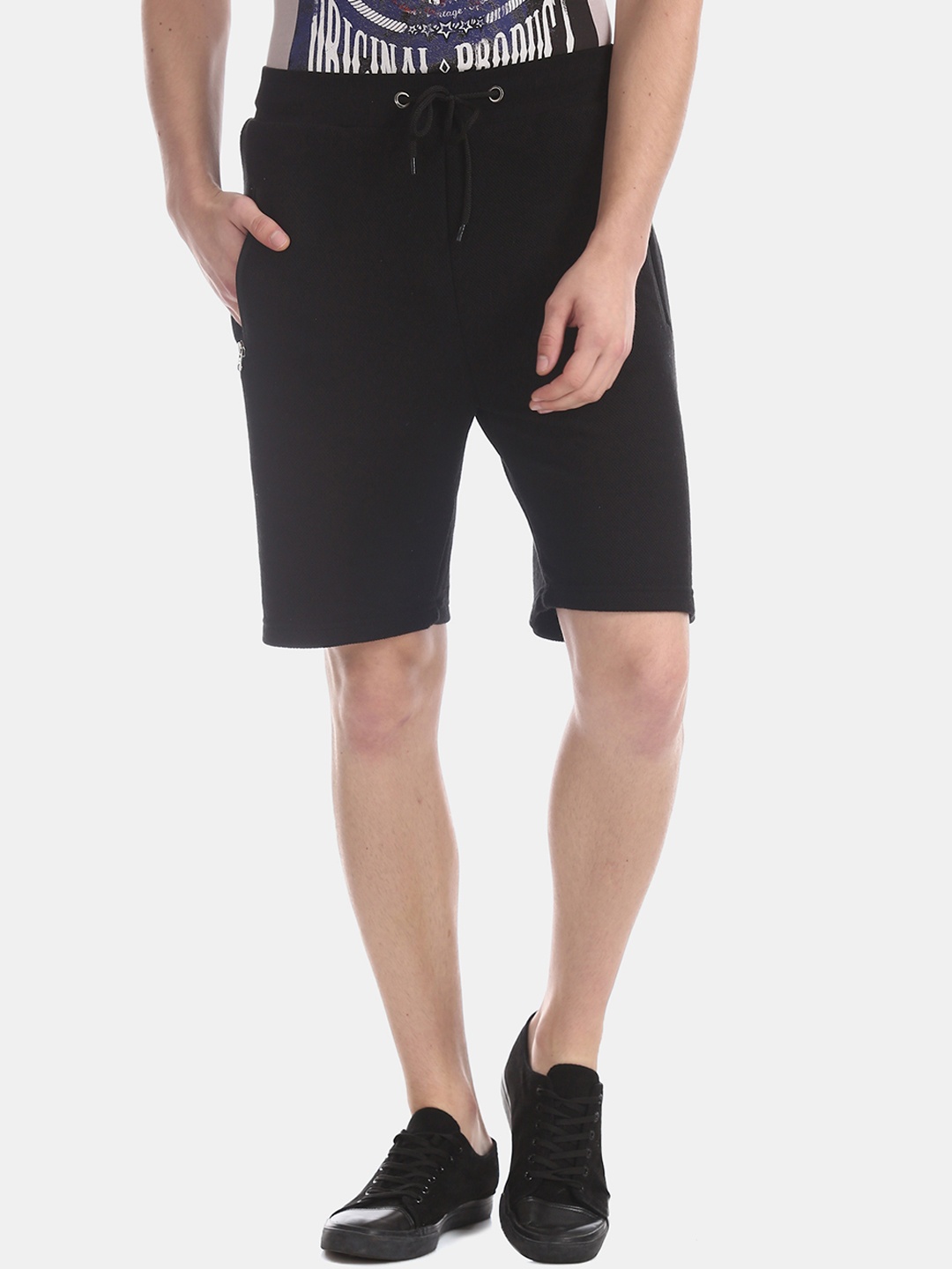 

Colt Men Black Solid Regular Fit Regular Shorts