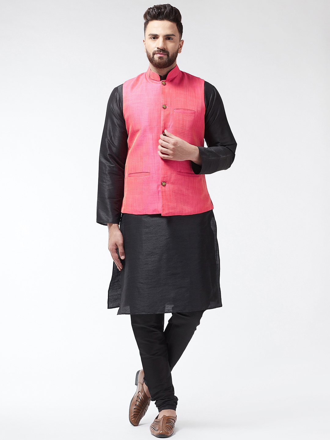 

SOJANYA Men Black & Pink Solid Kurta And Churidar With Jacket
