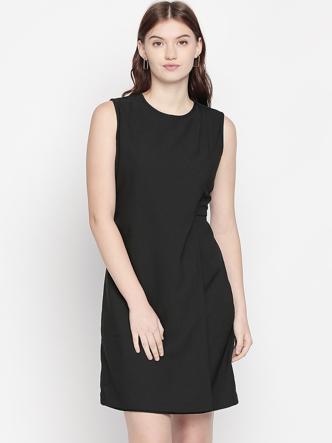 

Annabelle by Pantaloons Women Solid Black Sheath Dress