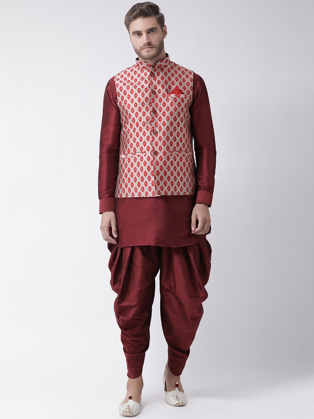 

DEYANN Men Maroon Solid Kurta with Dhoti Pants & Nehru Jacket