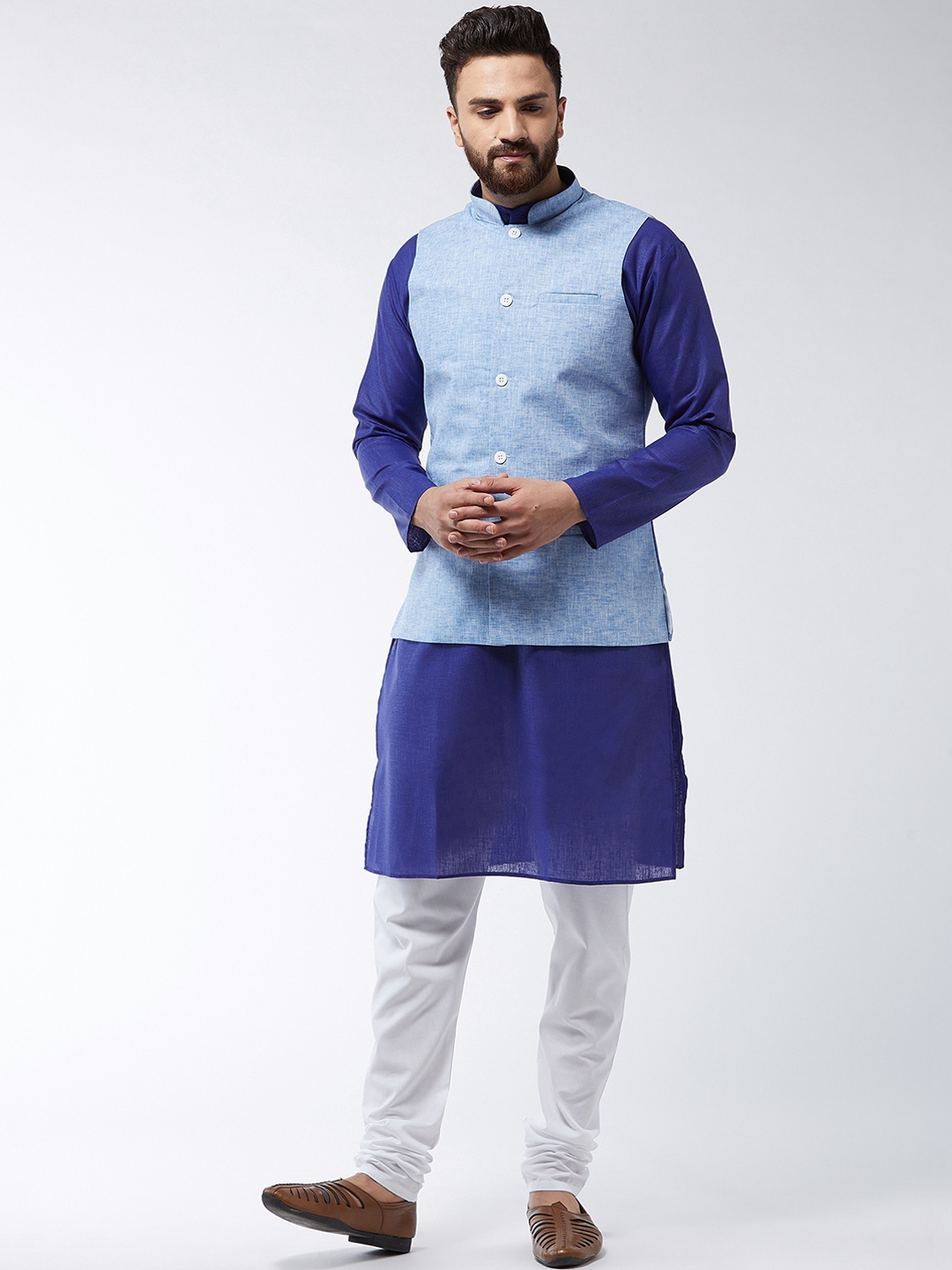 

SOJANYA Men Blue & Blue Solid Kurta And Churidar With Jacket