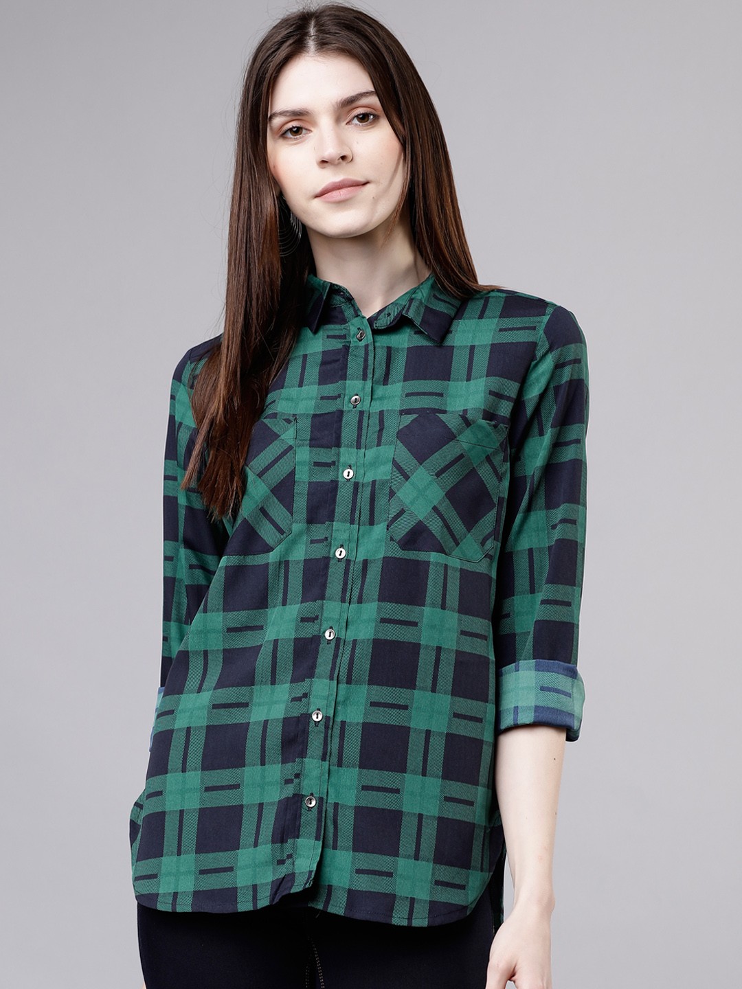 

Tokyo Talkies Women Green & Blue Regular Fit Checked Casual Shirt