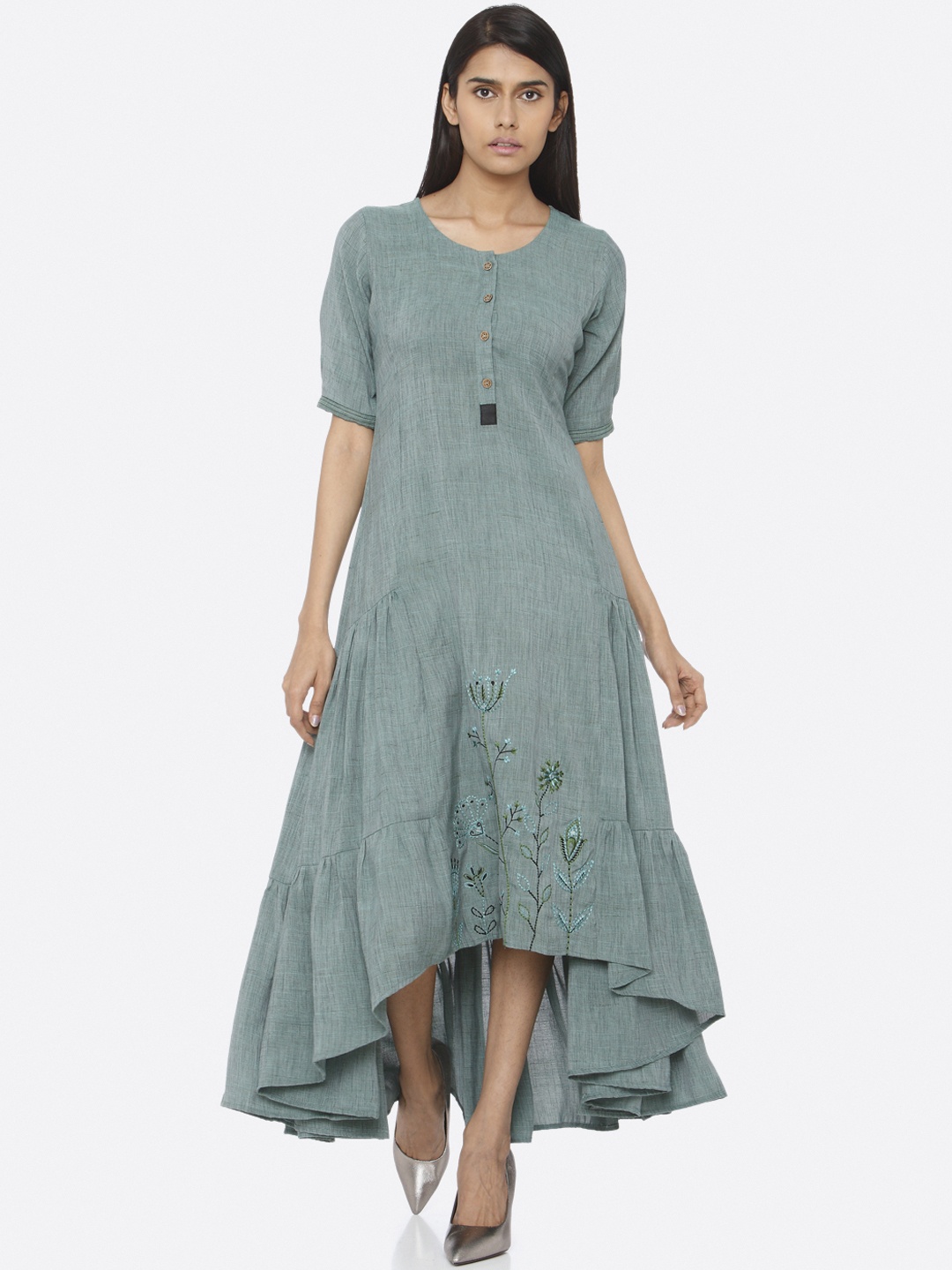 

RAISIN Women Solid Green Maxi Dress