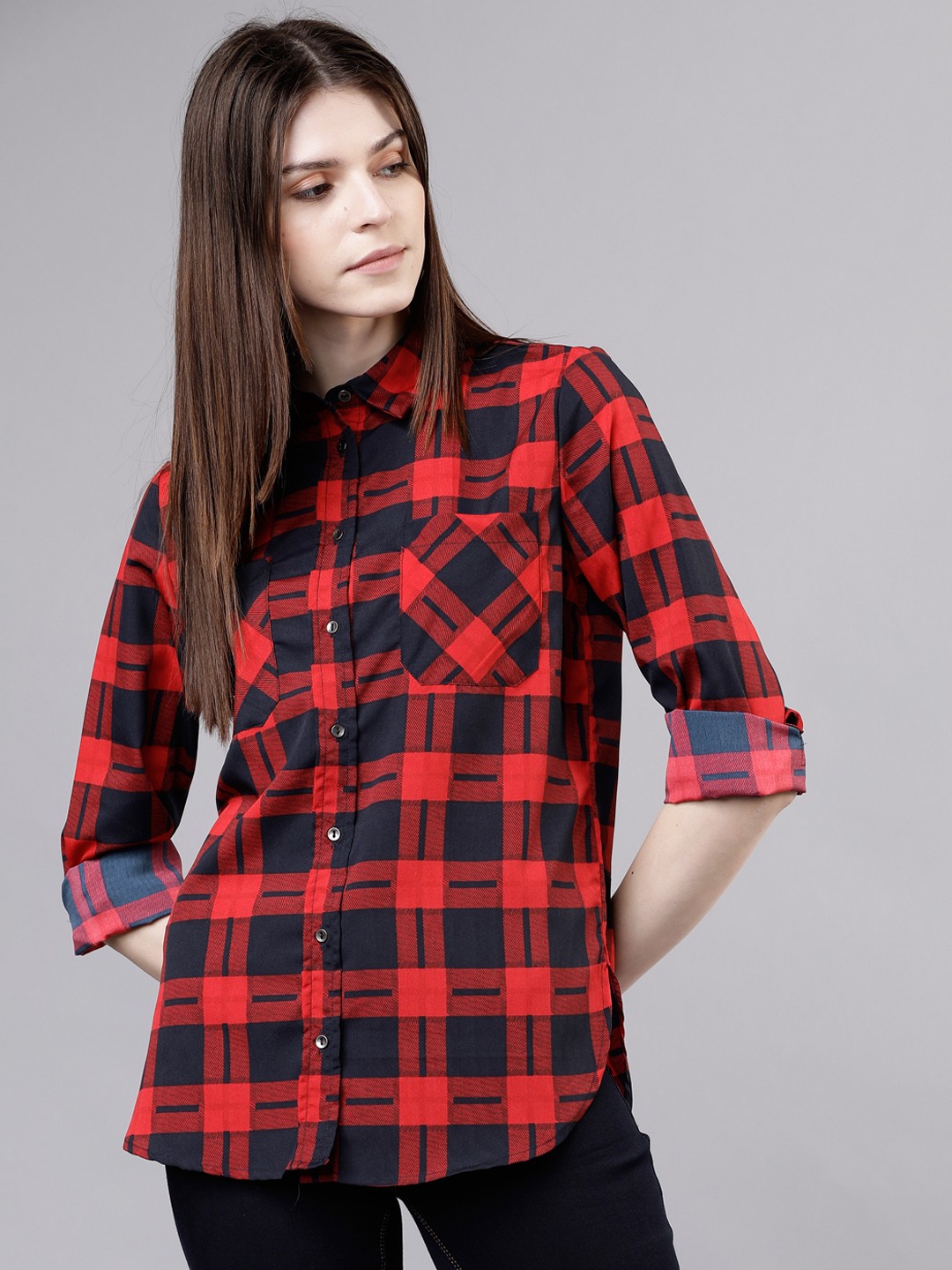 

Tokyo Talkies Women Navy Blue & Red Regular Fit Checked Casual Shirt