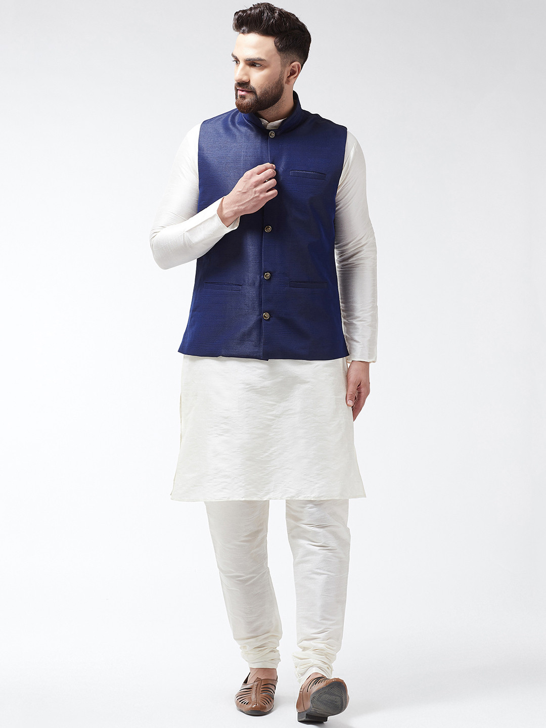 

SOJANYA Men Off-White Solid Kurta Set