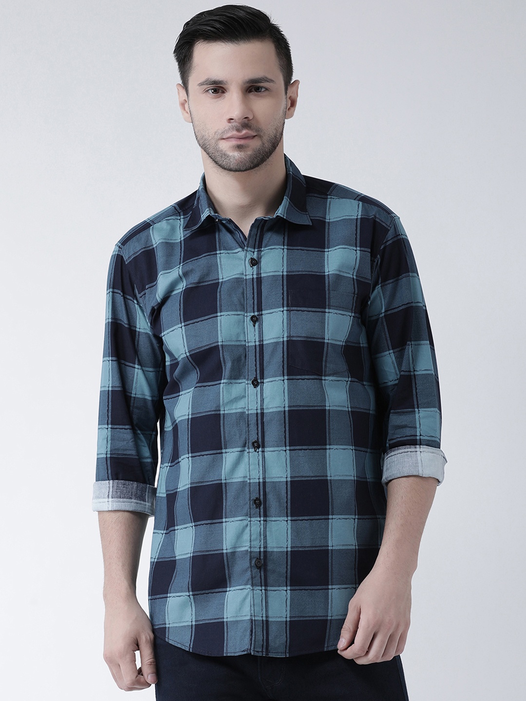 

Zeal Men Blue & Black Slim Fit Checked Casual Shirt