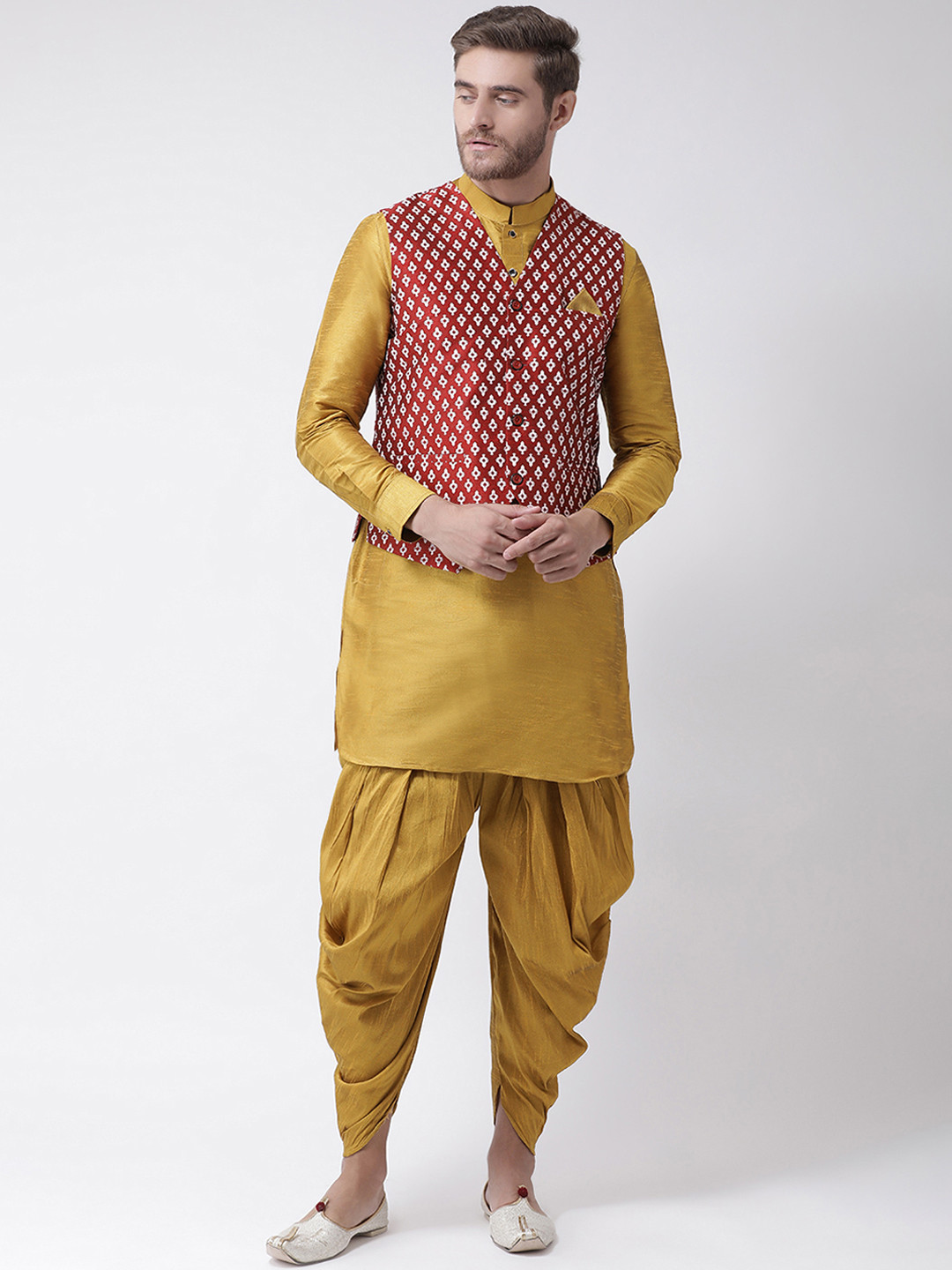 

DEYANN Men Yellow & Red Solid Kurta with Patiala & Nehru Jacket