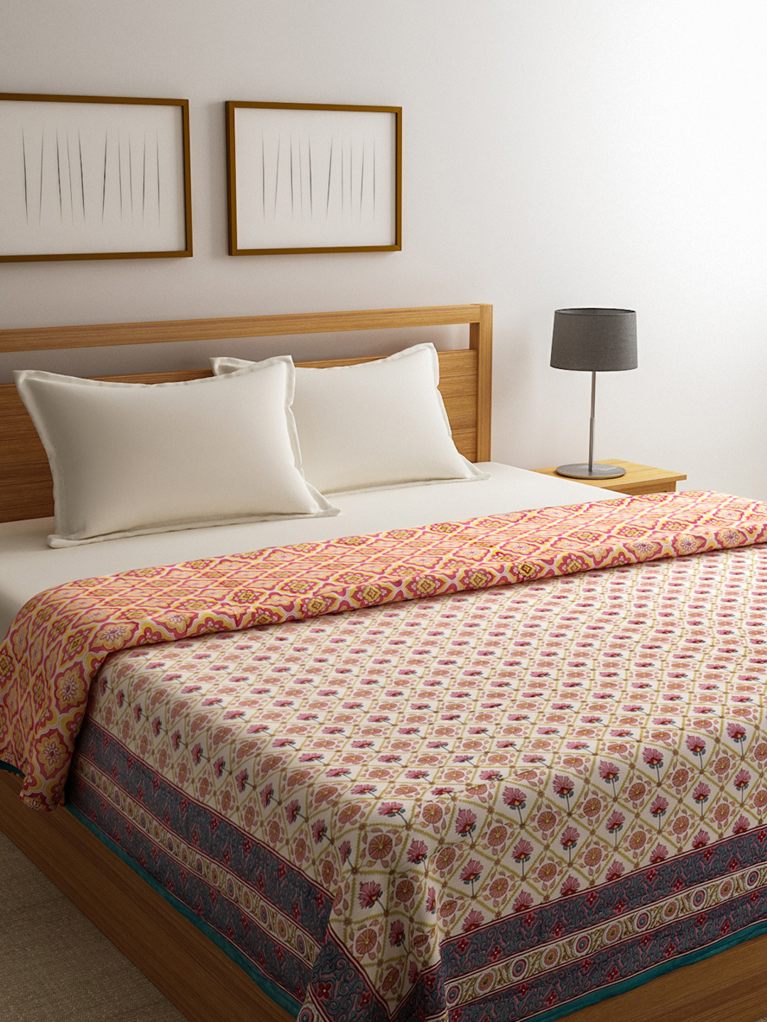 

ROMEE Beige Ethnic Motifs AC Room 300 GSM Handicraft Double Bed Quilt