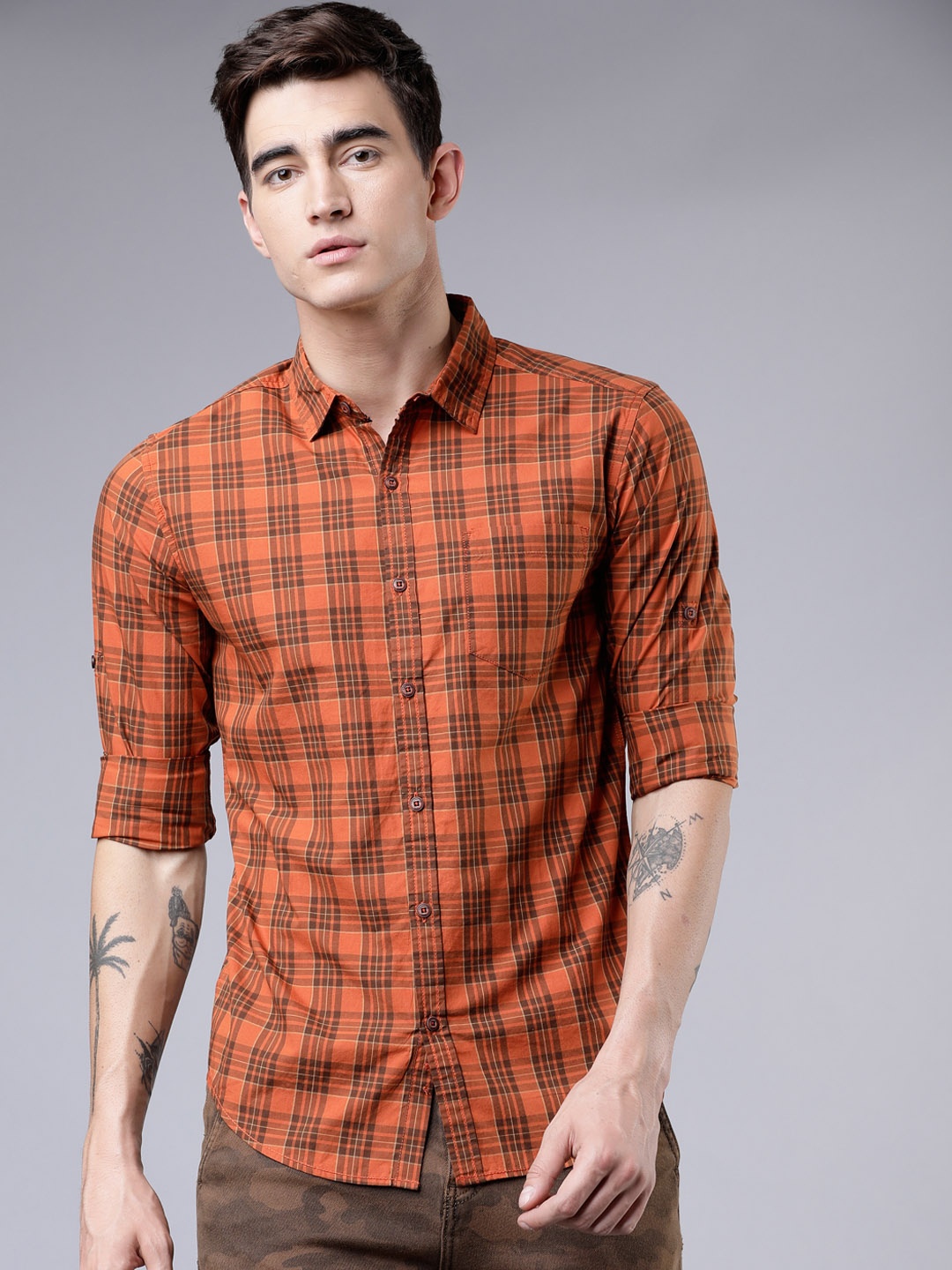 

LOCOMOTIVE Men Orange & Brown Slim Fit Checked Casual Shirt