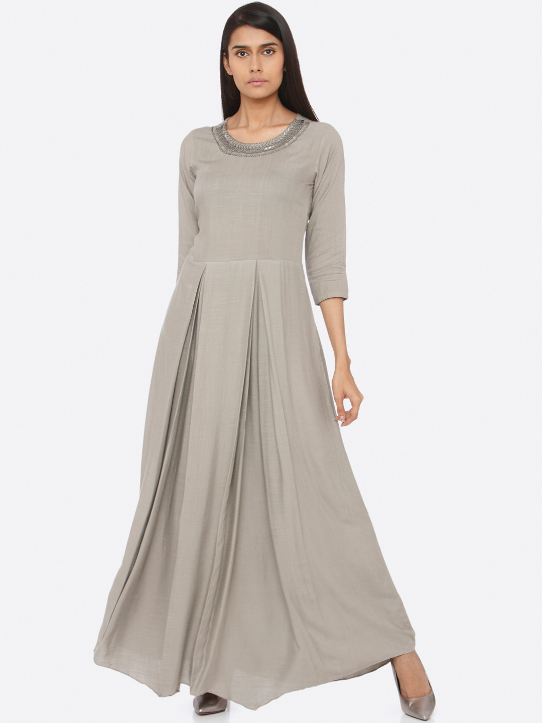 

RAISIN Women Grey Solid Maxi Dress