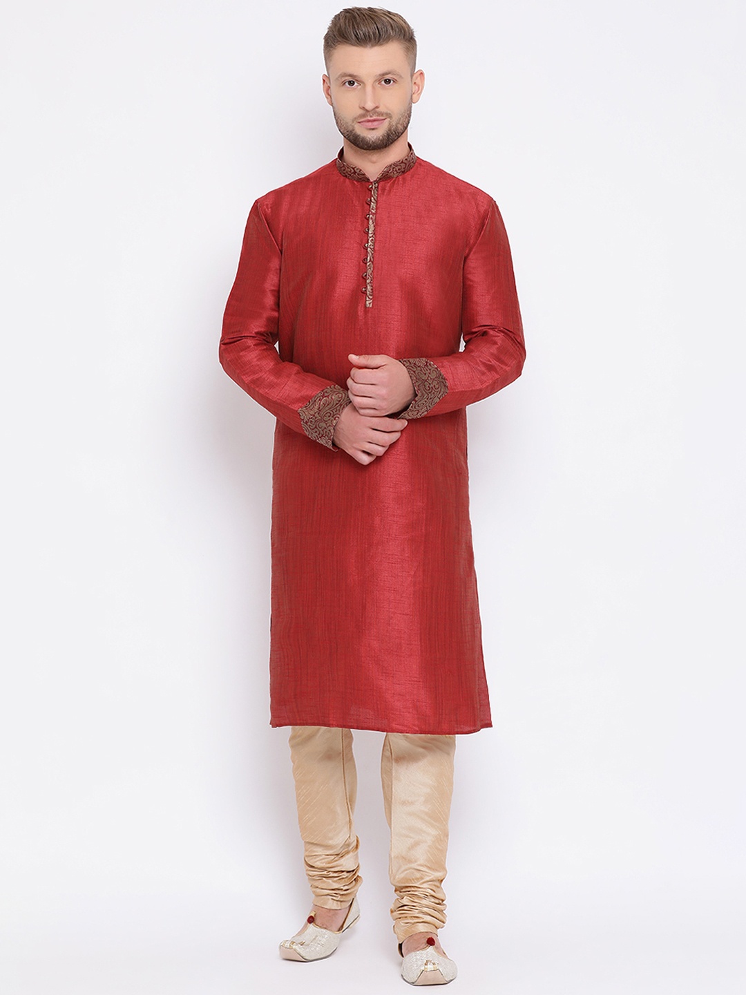 

Sanwara Men Maroon & Beige Solid Kurta with Churidar