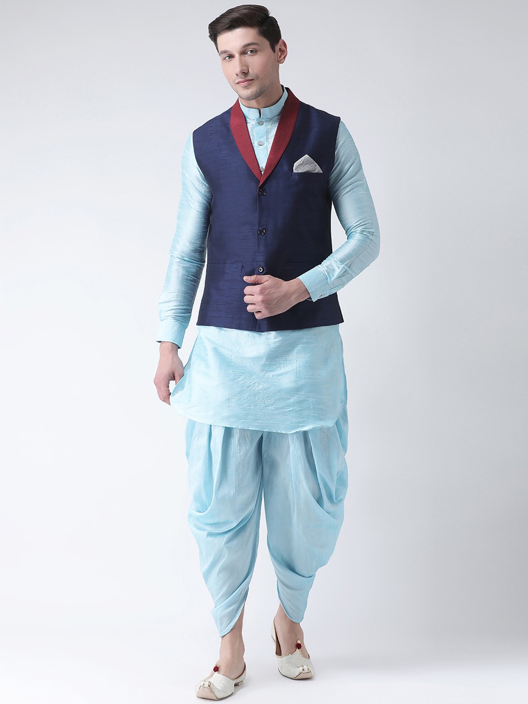 

DEYANN Men Blue Solid Kurta And Patiala With Jacket