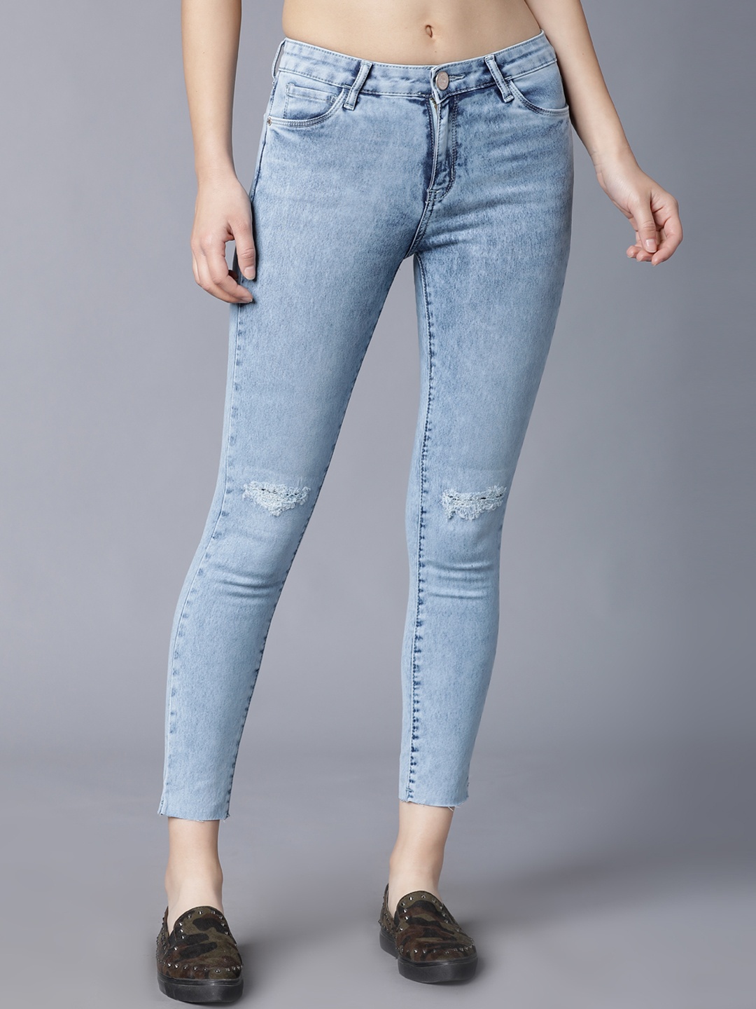 

Tokyo Talkies Women Blue Super Skinny Fit Mid-Rise Low Distress Jeans