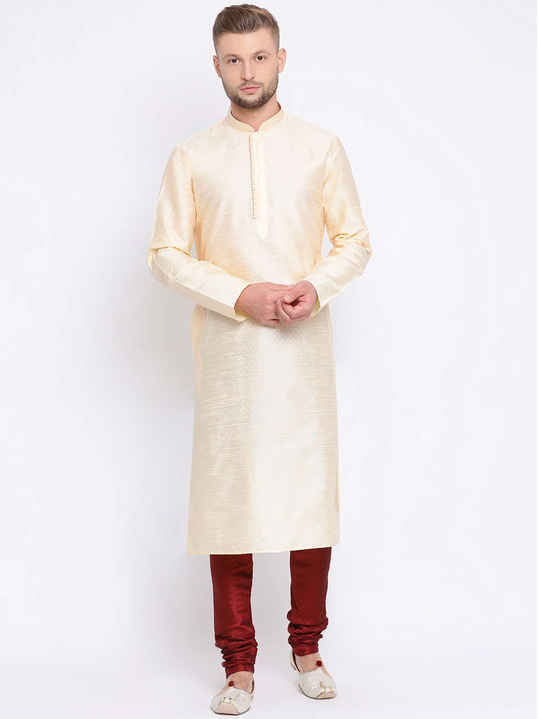

Sanwara Men Cream-Coloured & Maroon Solid Kurta with Churidar