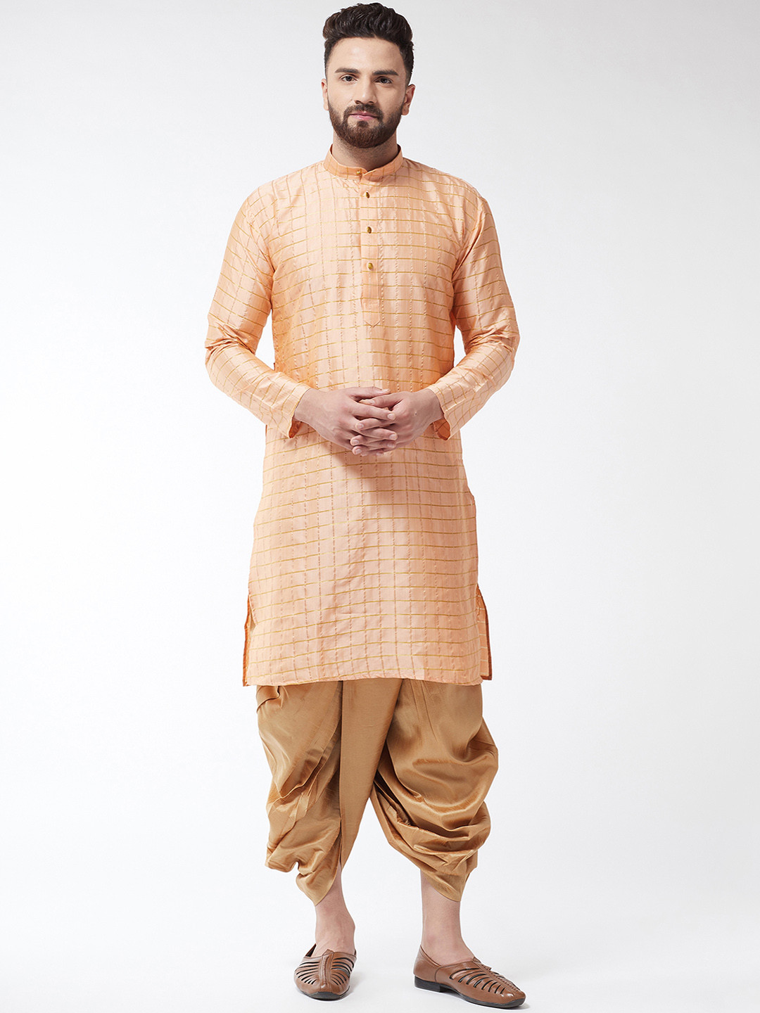 

SOJANYA Men Peach-Coloured & Gold-Toned Self Design Kurta with Dhoti Pants