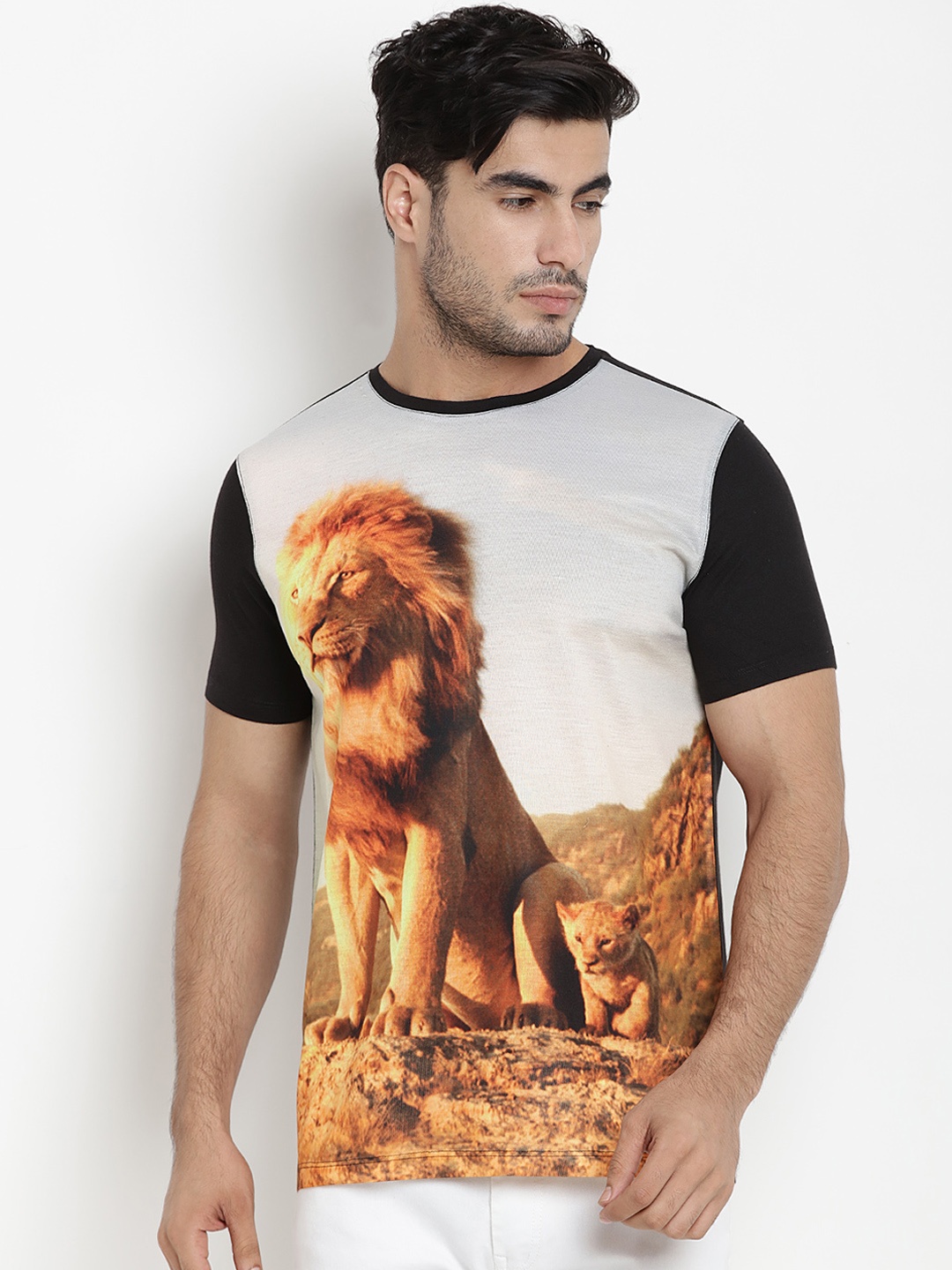 

Disney by Wear Your Mind Men Brown Printed Round Neck T-shirt