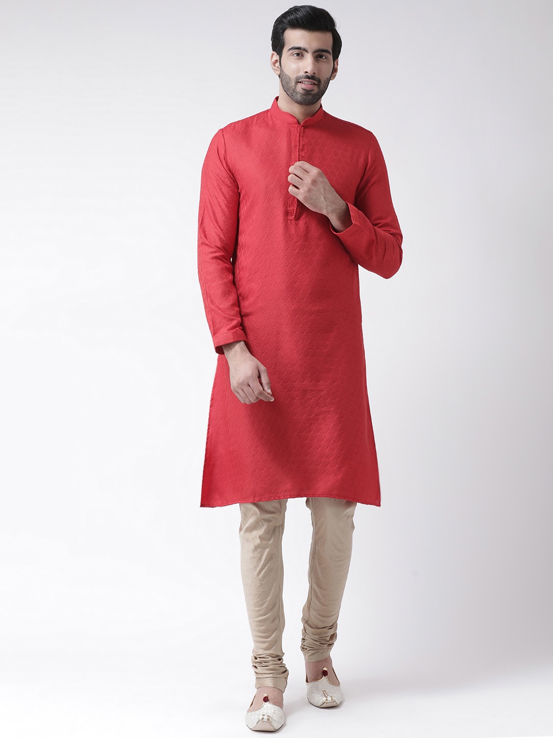 

KISAH Men Red & Brown Solid Jaquard Woven Kurta with Churidar