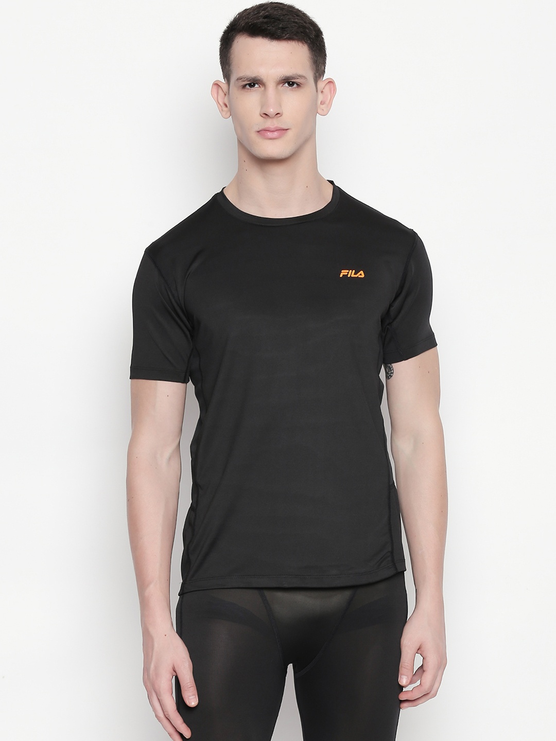 

FILA Men Black Solid Round Neck T-shirt