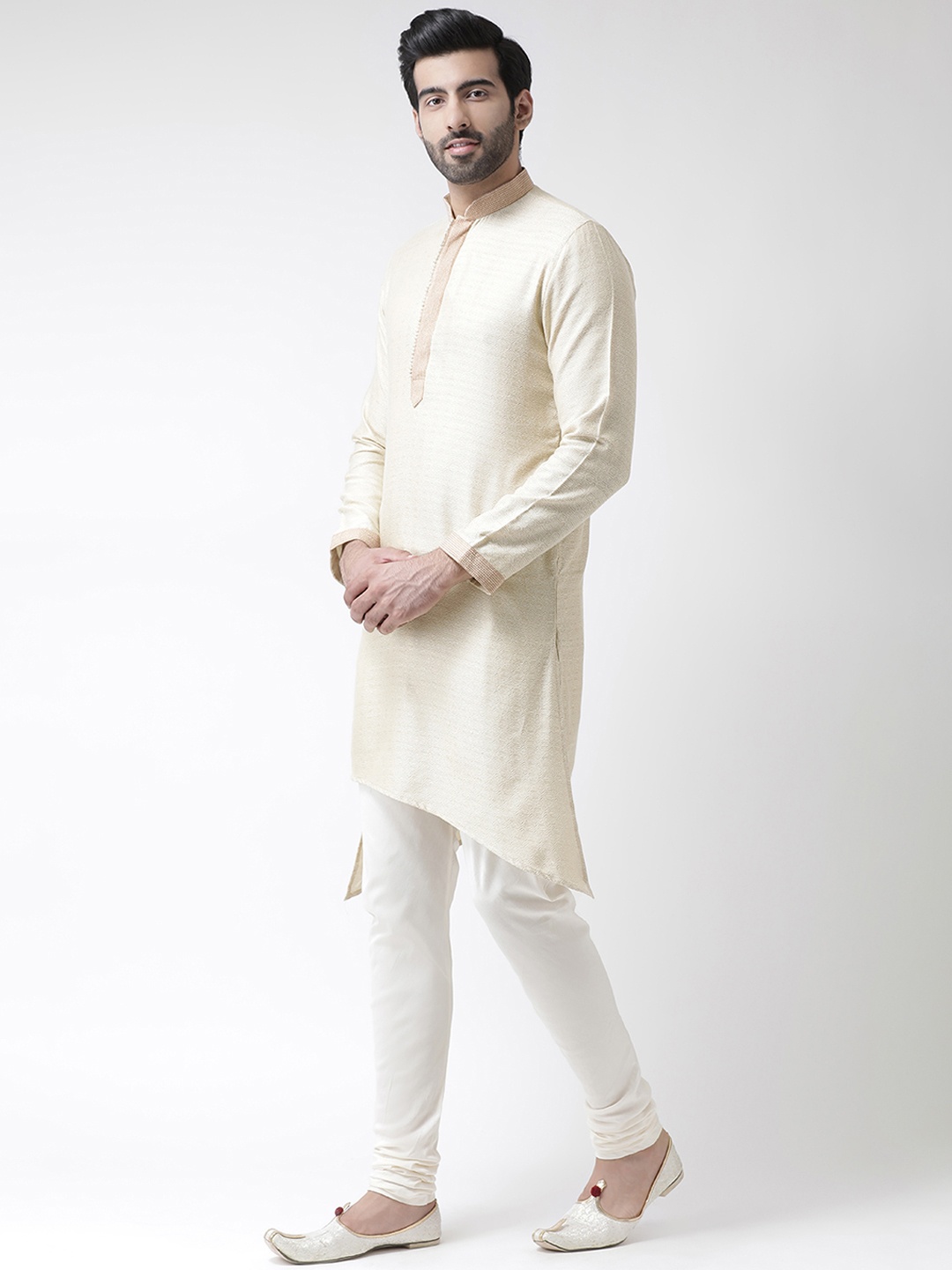 

KISAH Men Cream-Coloured Jaquard Embroidered Asymmetric Kurta