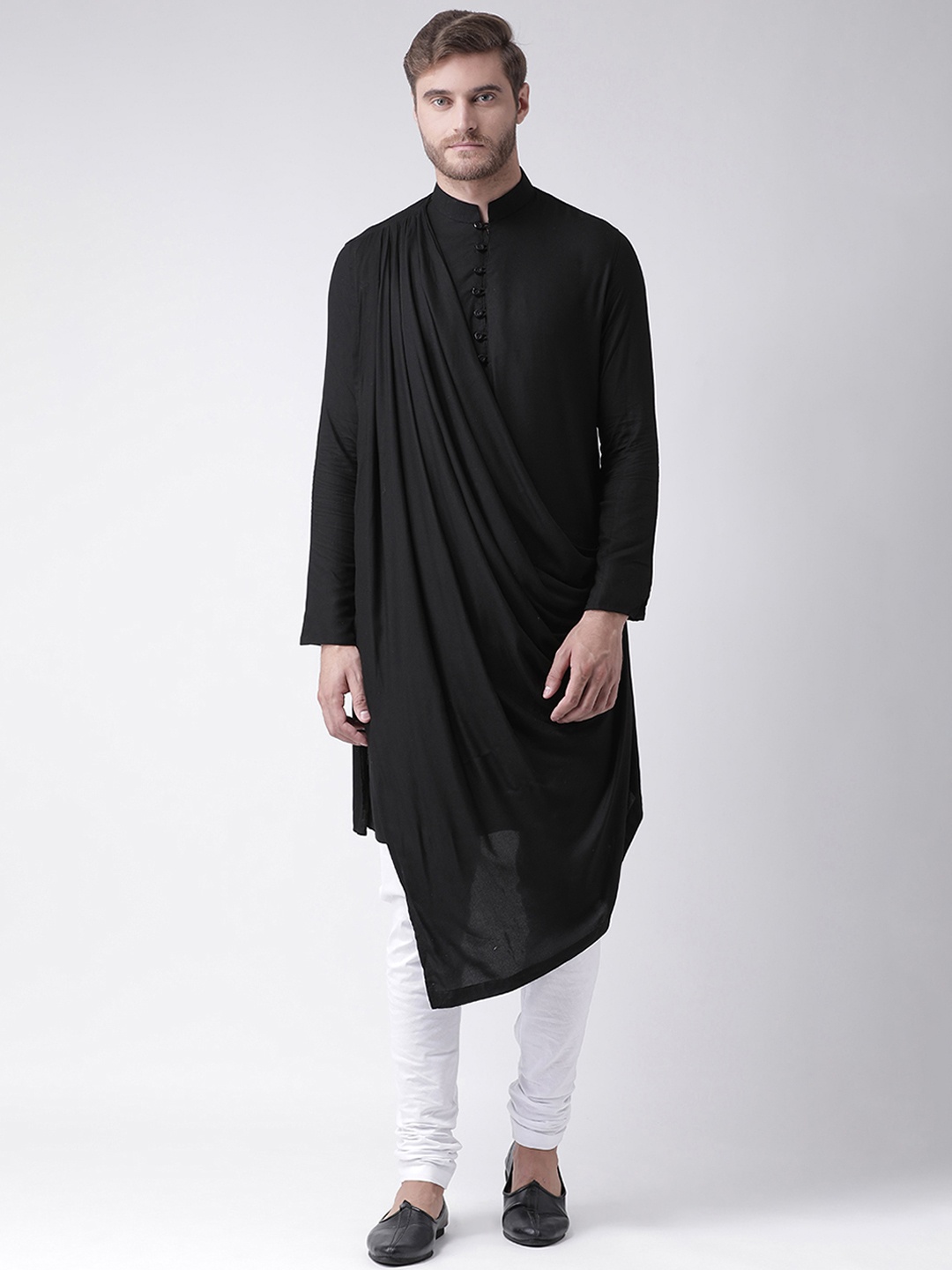 

DEYANN Men Black Solid Kurta with Churidar