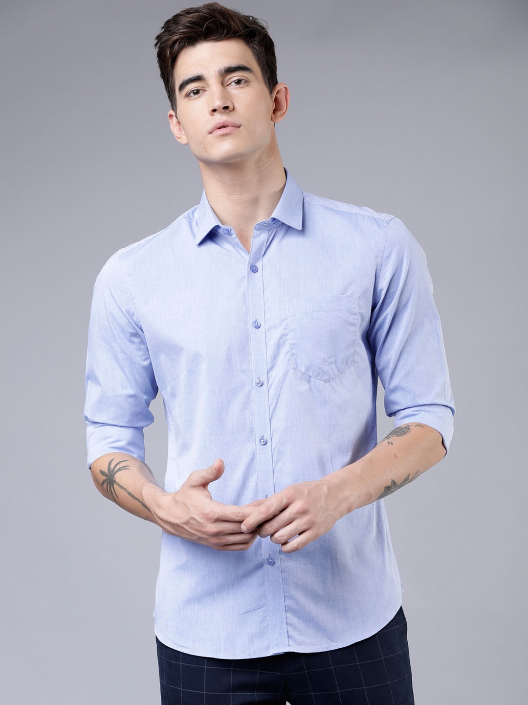 HIGHLANDER Men Blue Slim Fit Solid Casual Shirt