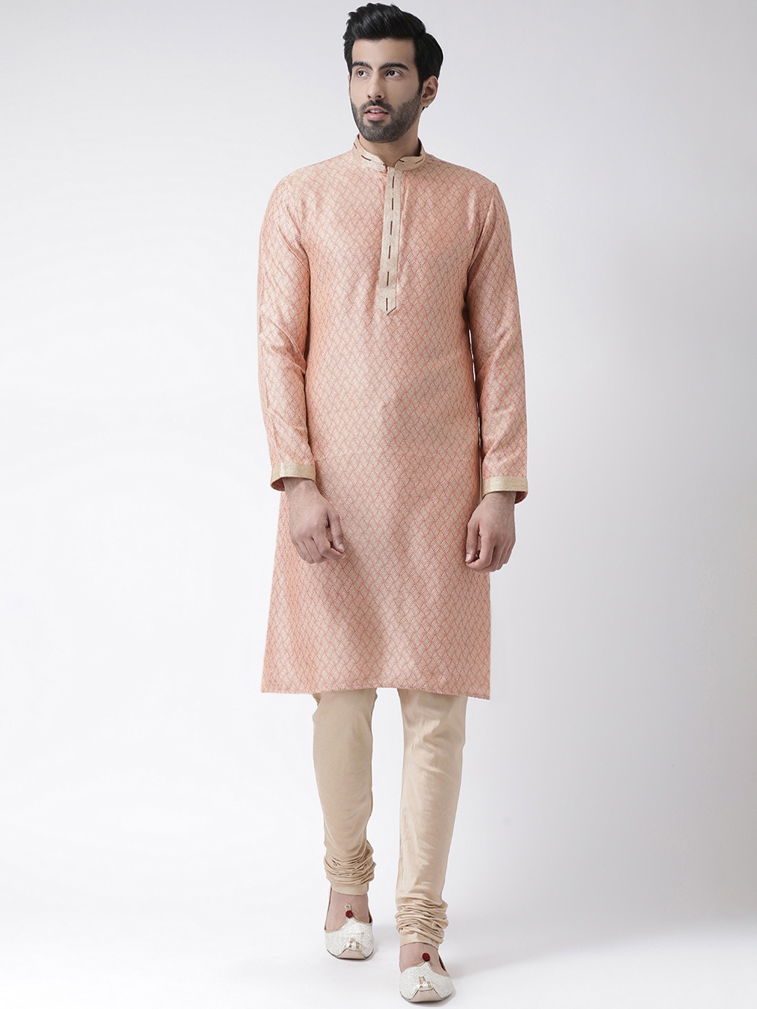 

KISAH Men Coral Embroidered Straight Kurta