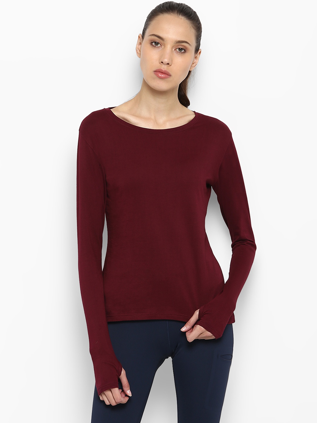 

appulse Women Maroon Solid Boat Neck Slim Fit Sports T-shirt