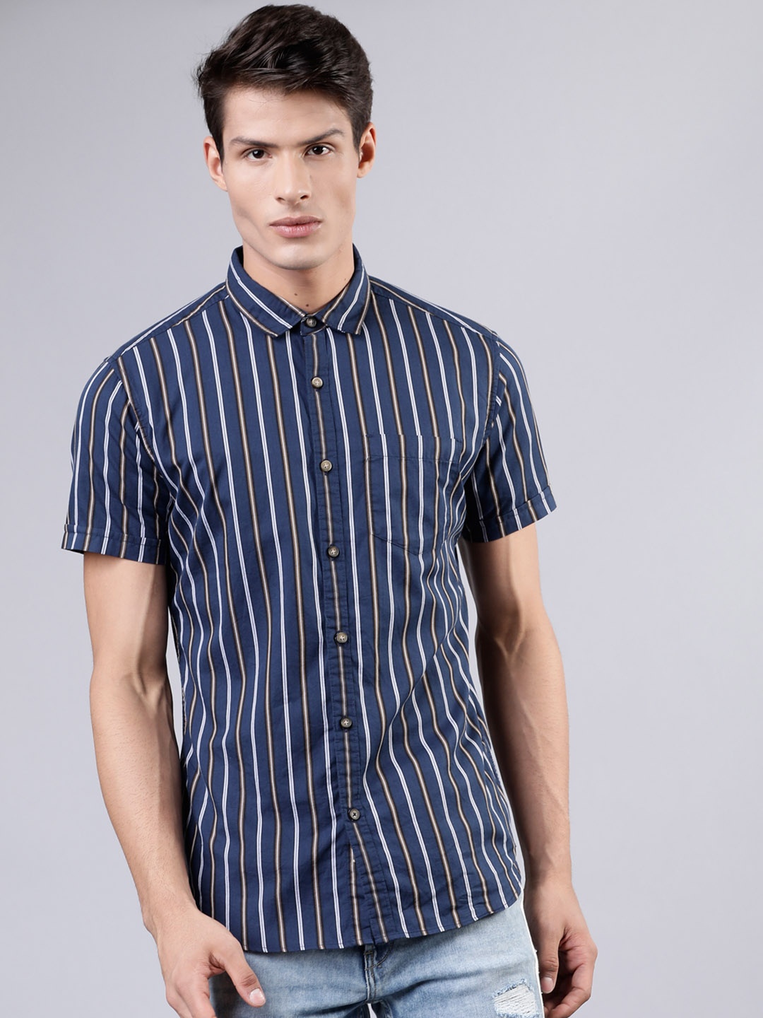 

HIGHLANDER Men Navy Blue & Khaki Slim Fit Striped Casual Shirt