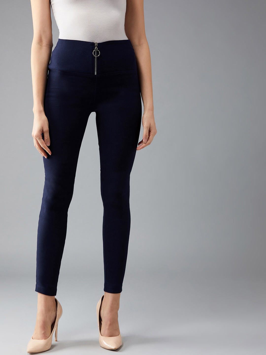

DOLCE CRUDO Women Navy Blue Solid Slim-Fit Treggings