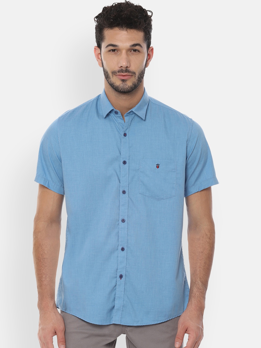 

Louis Philippe Sport Men Blue Slim Fit Solid Casual Shirt
