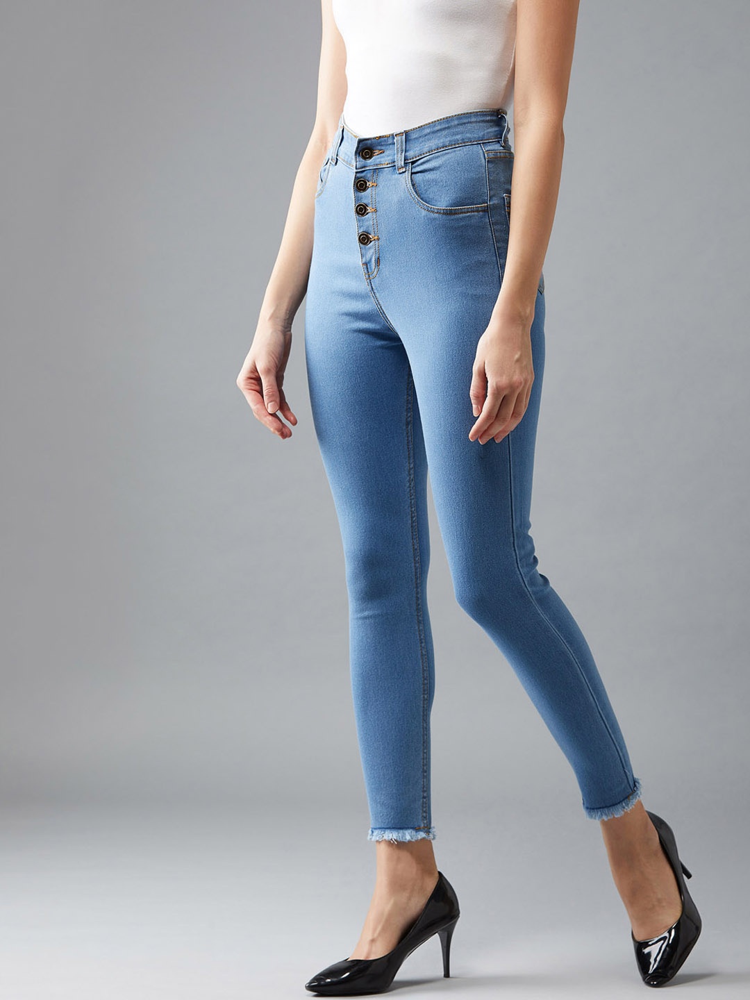 

DOLCE CRUDO Women Blue Skinny Fit High-Rise Clean Look Stretchable Jeans