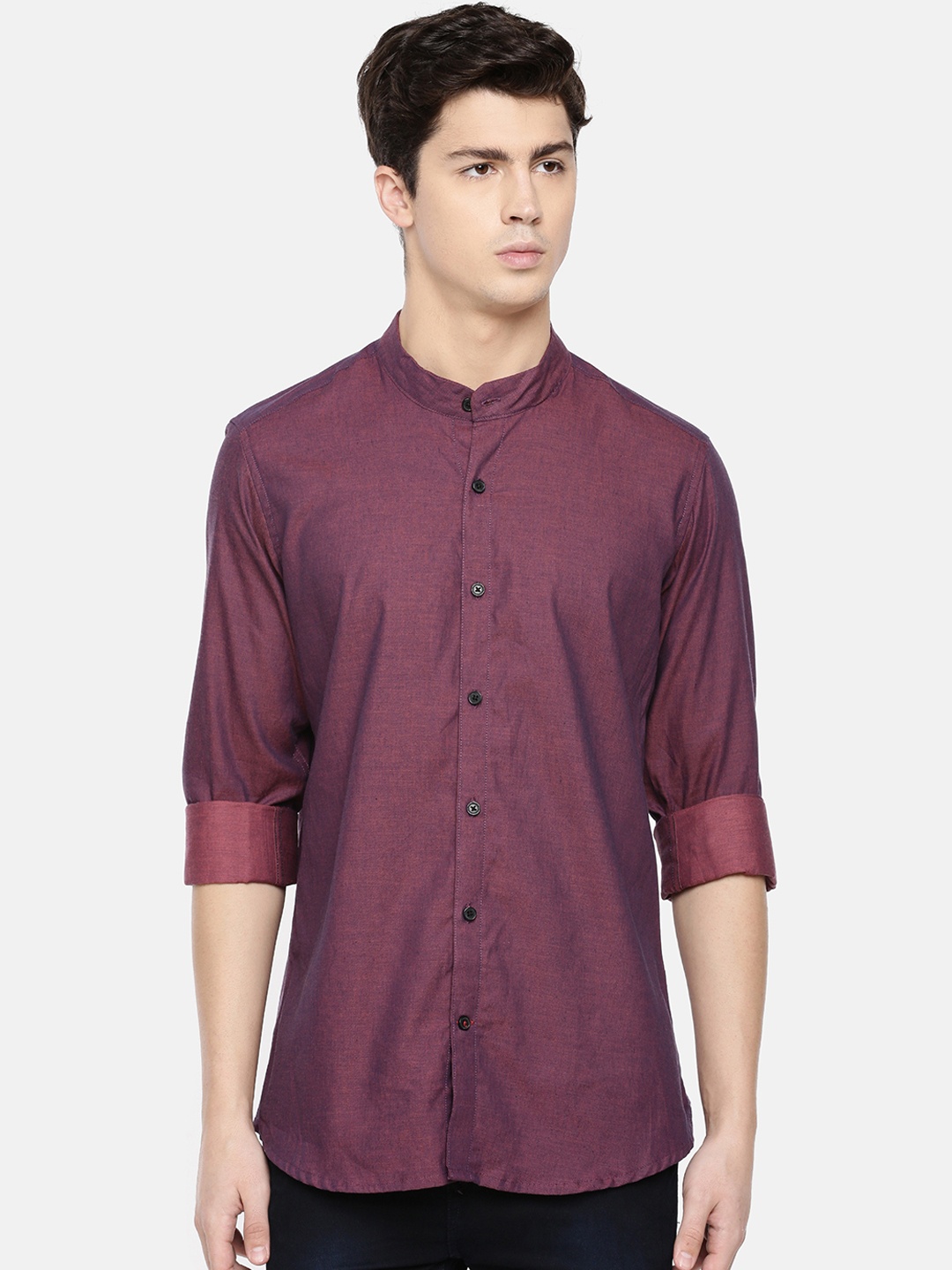 

Cross Court Men Pink & Blue Slim Fit Solid Casual Shirt