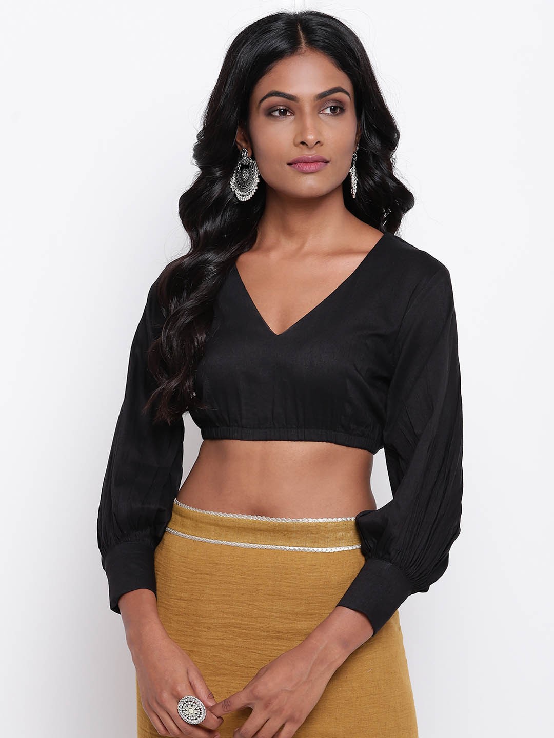 

trueBrowns Women Black Solid Saree Blouse