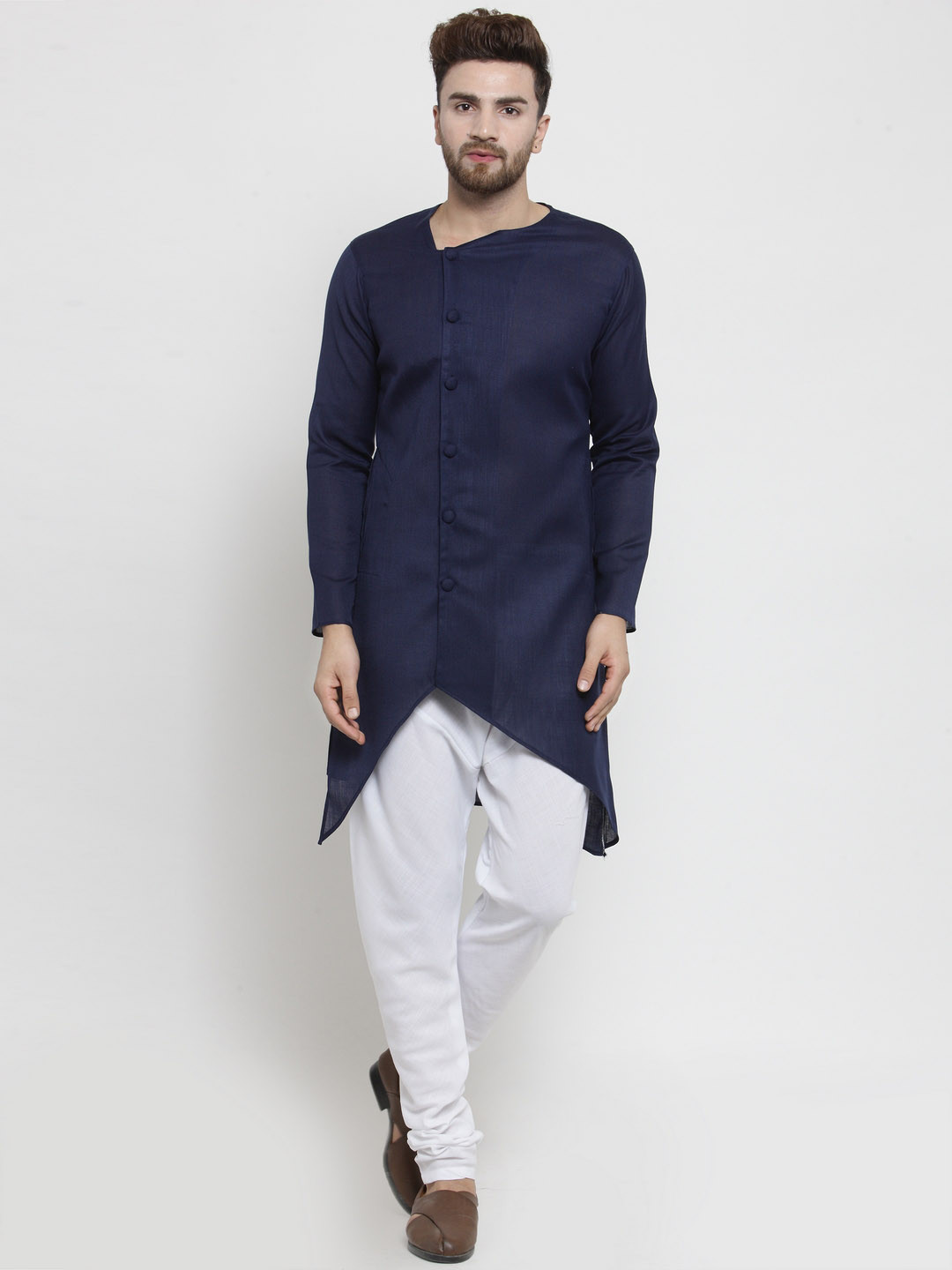 

TREEMODA Men Navy Blue & White Solid Kurta with Pyjamas