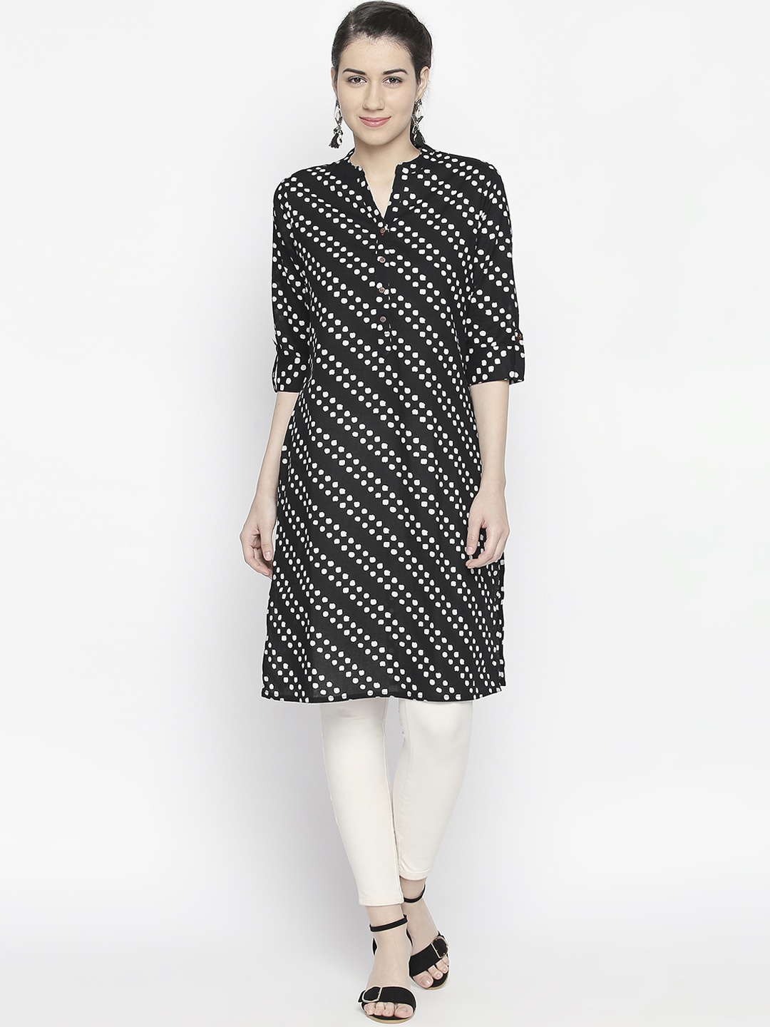 

RANGMANCH BY PANTALOONS Women Black & White Printed Straight Kurta