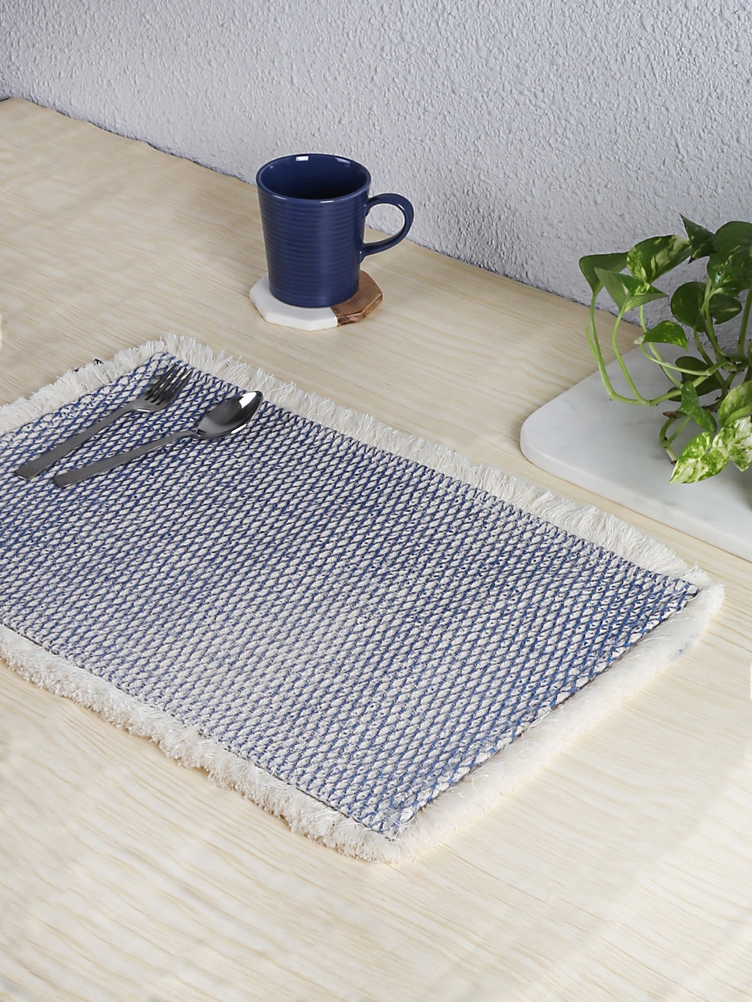 

House This Akasam Set of 4 Blue Woven Design Table Placemats