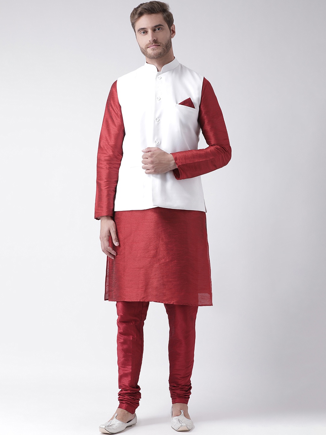 

DEYANN Men White & Red Solid Kurta with Churidar