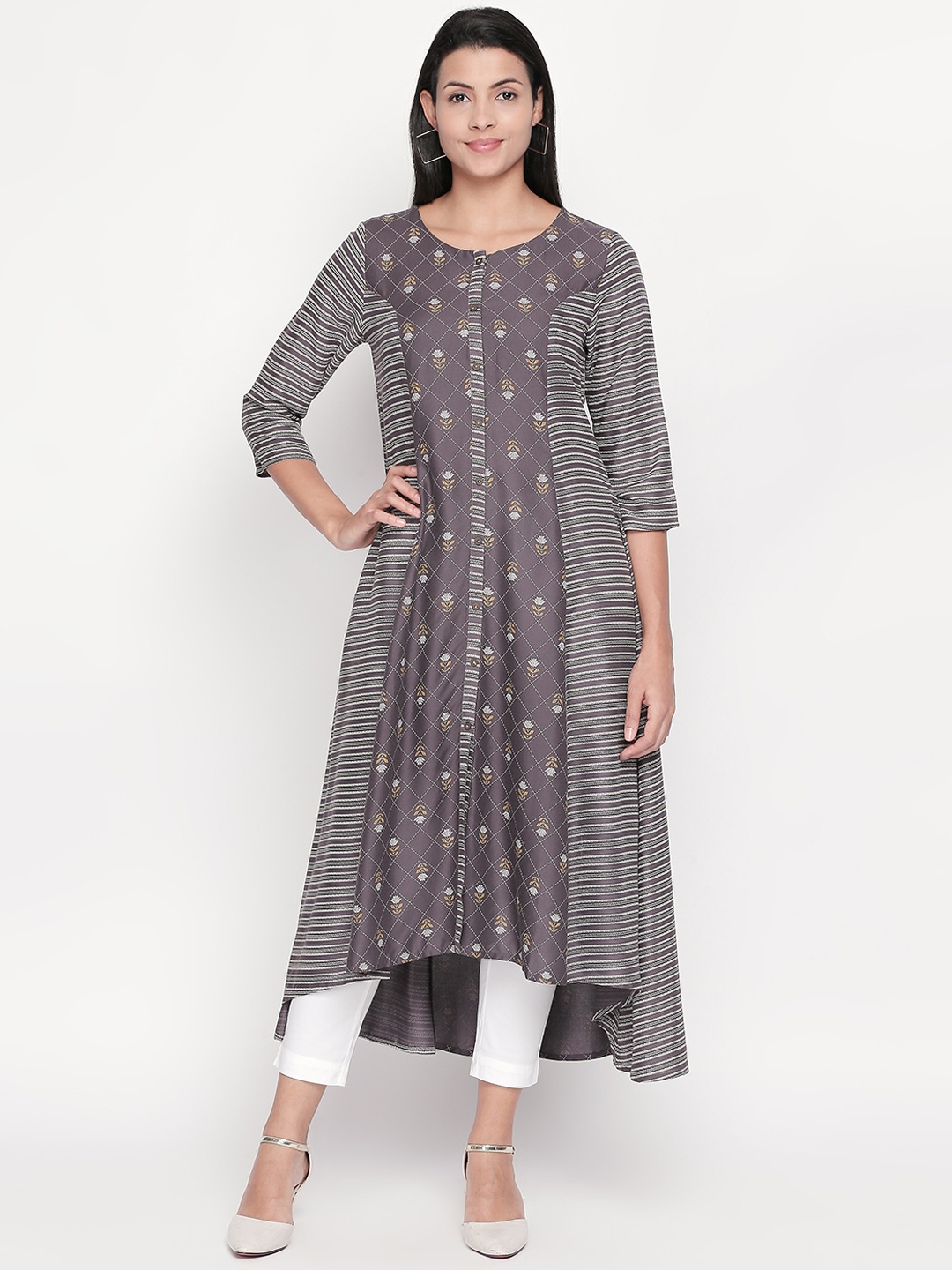 

RANGMANCH BY PANTALOONS Women Charcoal Floral Printed A-Line Kurta