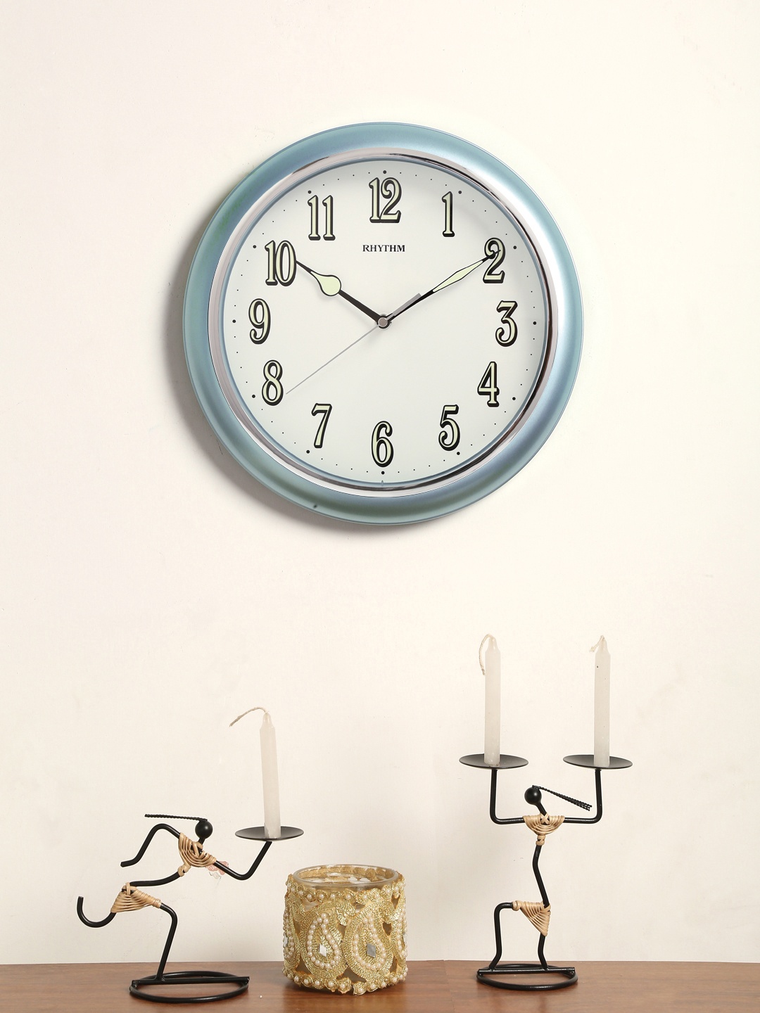 

Rhythm 31cm White Dail Round Solid Analogue Wall Clock
