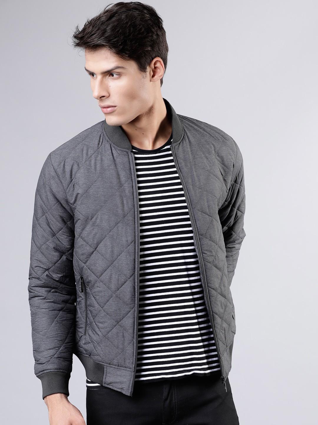 

HIGHLANDER Men Grey Solid Bomber