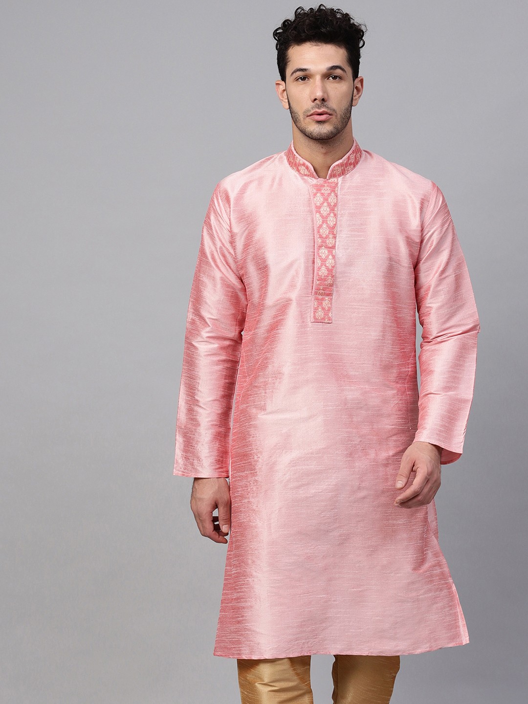 

SOJANYA Men Pink Solid Straight Kurta