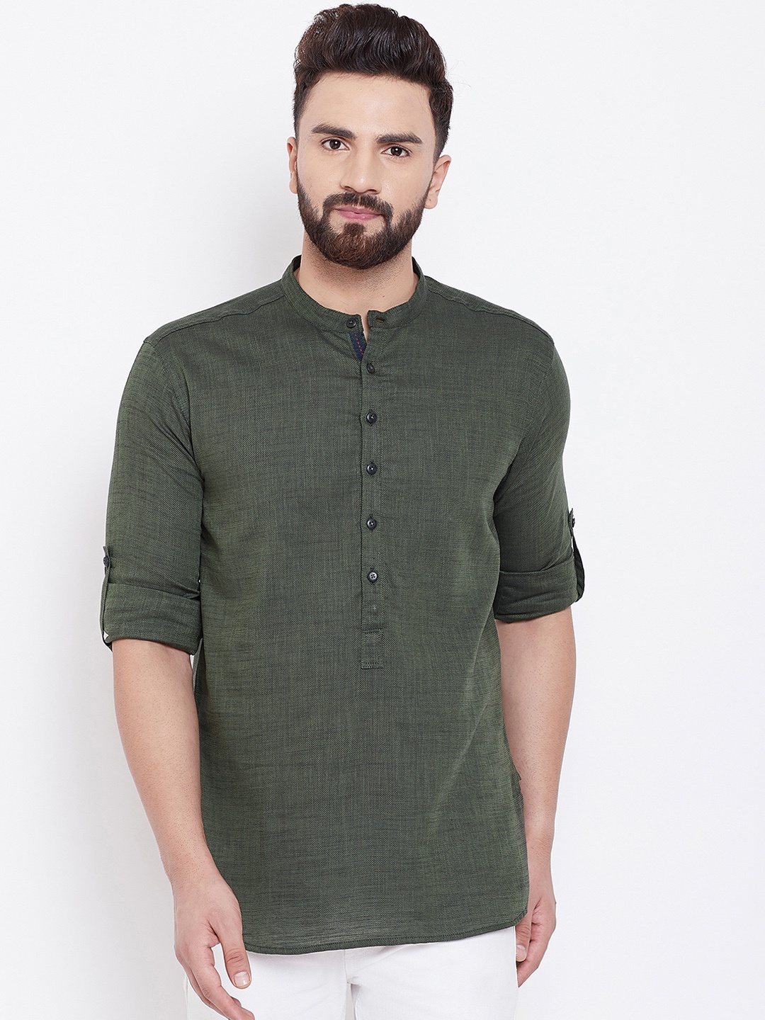 

even Men Green Solid Straight Kurta